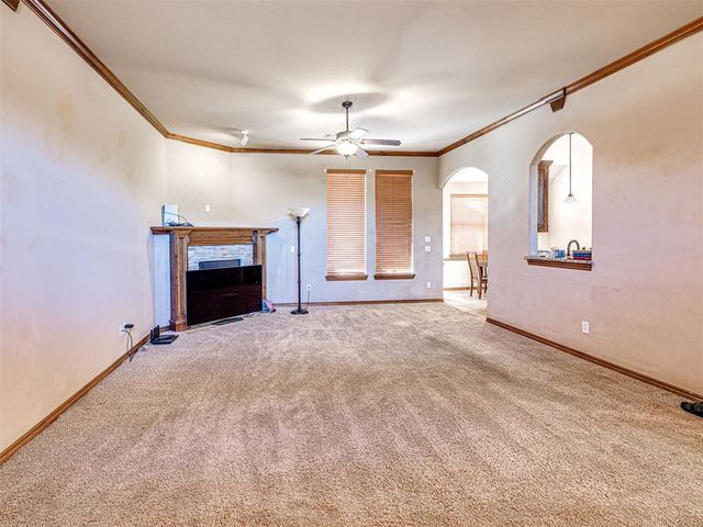 720 Carol Ann Place, Moore, OK 73160