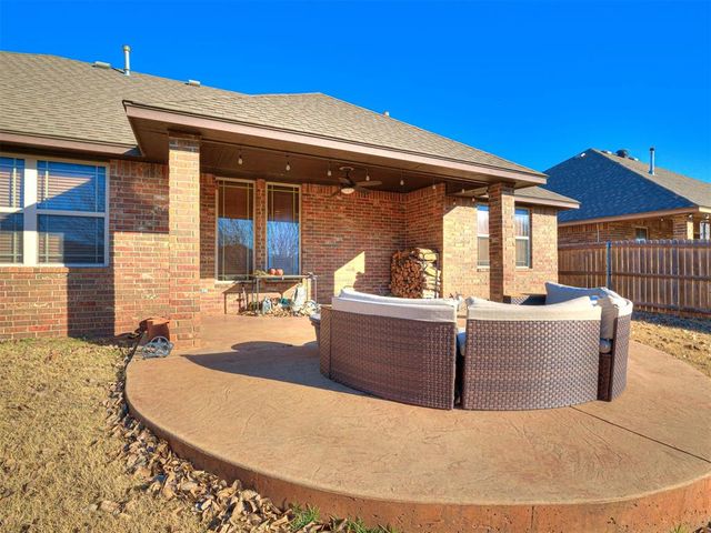 720 Carol Ann Place, Moore, OK 73160