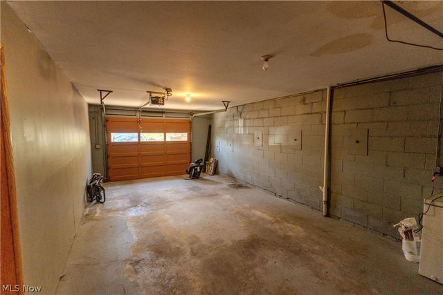 100 Crestwood Circle, Marietta, OH 45750