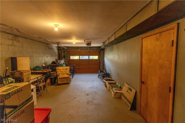 100 Crestwood Circle, Marietta, OH 45750