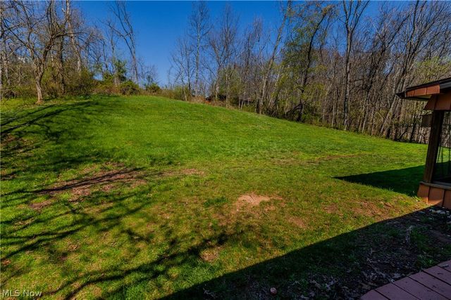 100 Crestwood Circle, Marietta, OH 45750