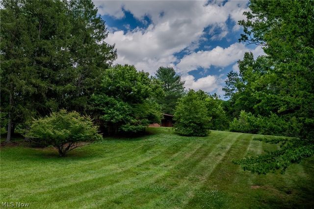 100 Crestwood Circle, Marietta, OH 45750