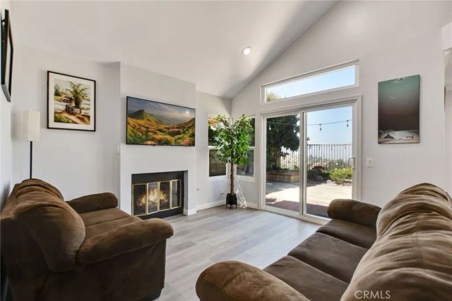 6117 E Garnet, Anaheim, CA 92807