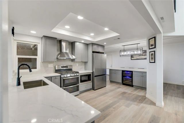 6117 E Garnet, Anaheim, CA 92807