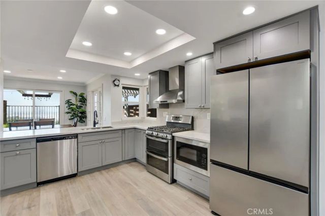 6117 E Garnet, Anaheim, CA 92807