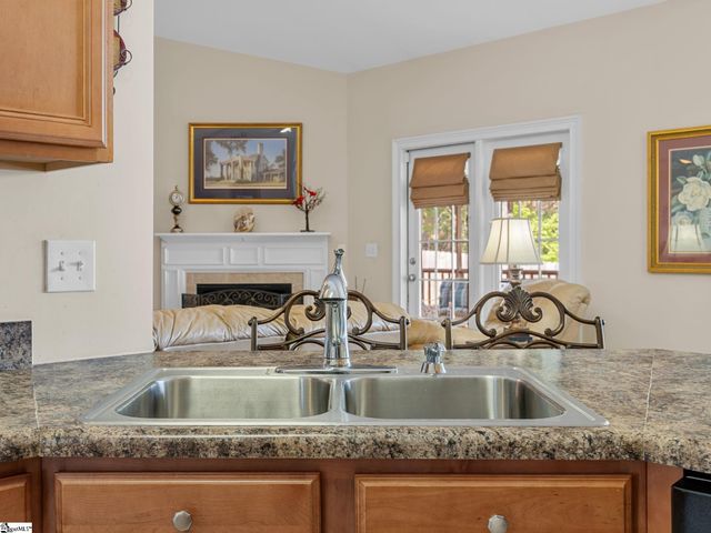 103 Heritage Creek Drive, Boiling Springs, SC 29316