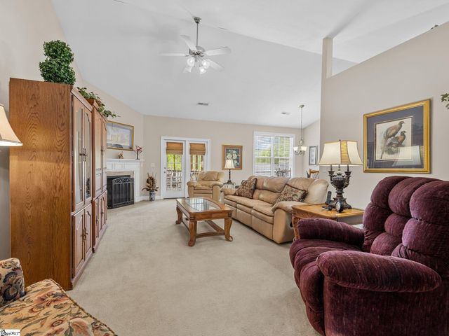 103 Heritage Creek Drive, Boiling Springs, SC 29316