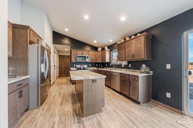 3220 WEILER ROAD, Kaukauna, WI 54130