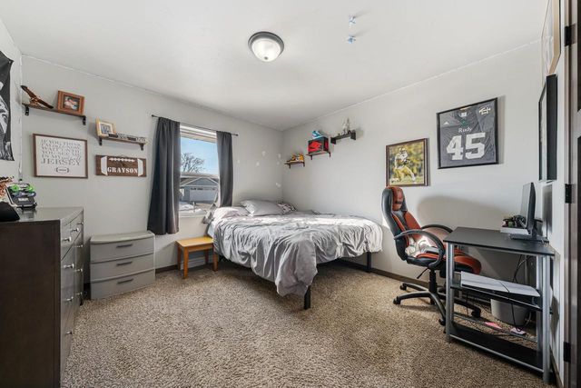 3220 WEILER ROAD, Kaukauna, WI 54130