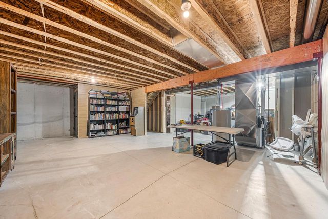 3220 WEILER ROAD, Kaukauna, WI 54130