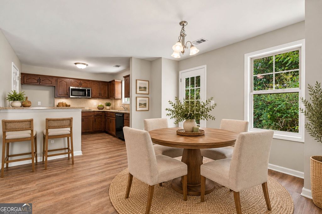 121 Cypress Court, Canton, GA 30115 — photo 2