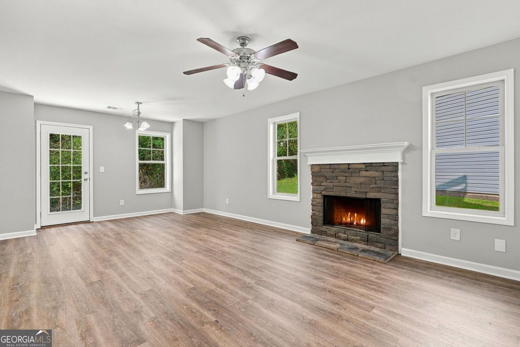 121 Cypress Court, Canton, GA 30115 — photo 5