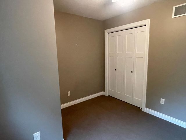 3019 Thaddeus Road SW, Rochester, MN 55902