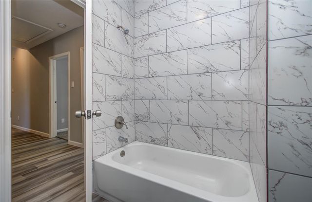 9414 Lanewood Drive, Houston, TX 77016