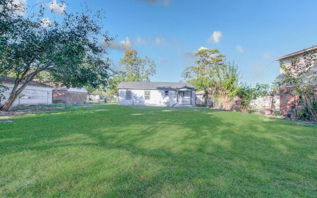 9414 Lanewood Drive, Houston, TX 77016