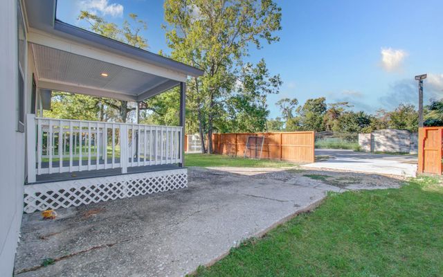 9414 Lanewood Drive, Houston, TX 77016