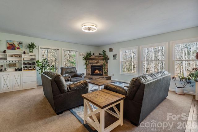 9870 Harvest Lane, Davidson, NC 28036