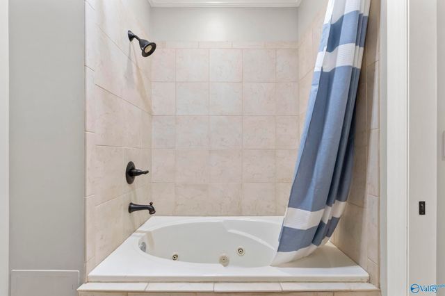 445 Providence Main Street NW 410, Huntsville, AL 35806