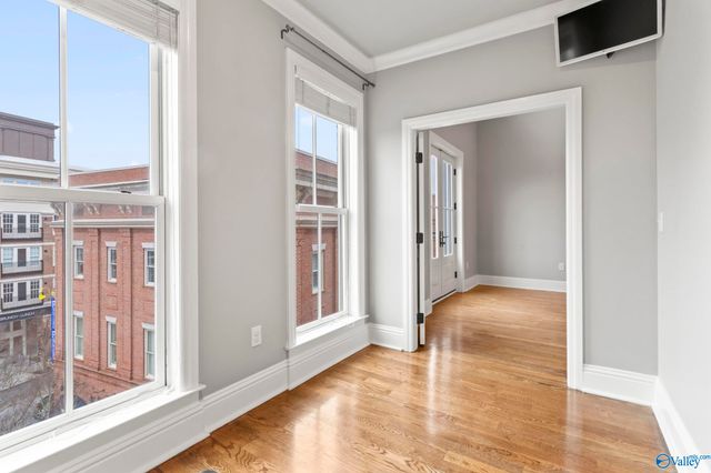 445 Providence Main Street NW 410, Huntsville, AL 35806