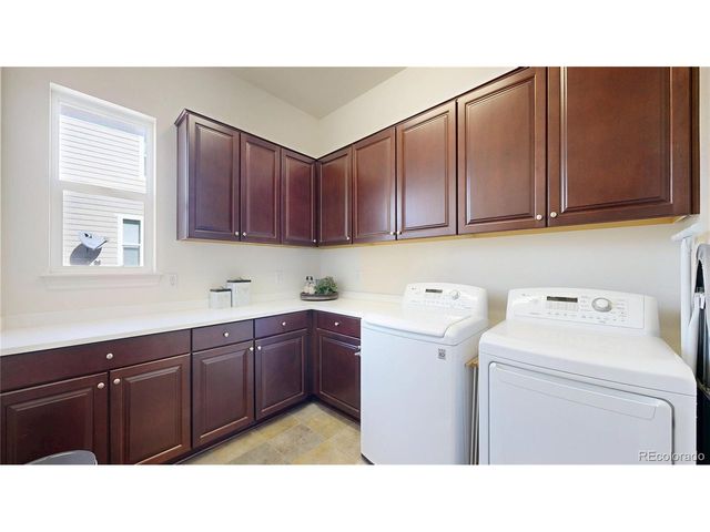 8465 Poppy St, Arvada, CO 80007