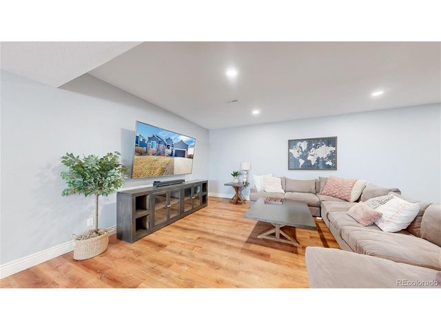 8465 Poppy St, Arvada, CO 80007