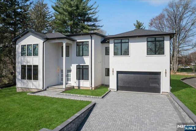 150 Howland Avenue, River Edge, NJ 07661