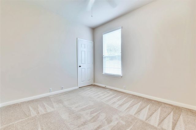2133 Paradise Ridge DR, Round Rock, TX 78665