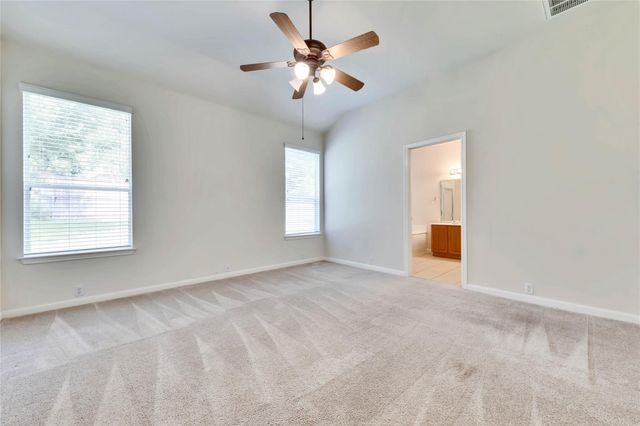 2133 Paradise Ridge DR, Round Rock, TX 78665