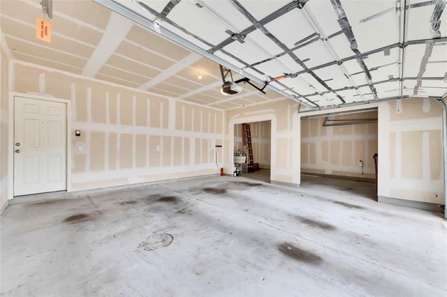 2133 Paradise Ridge DR, Round Rock, TX 78665