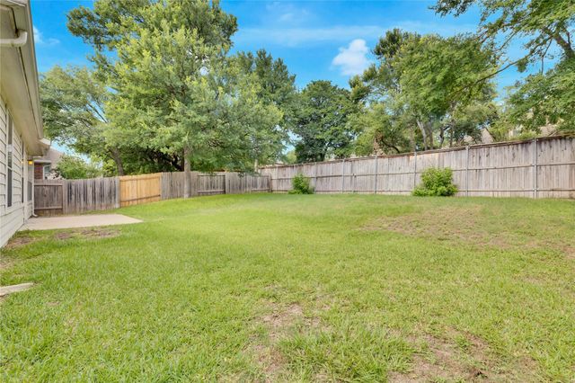 2133 Paradise Ridge DR, Round Rock, TX 78665