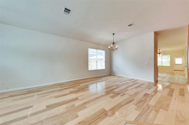 2133 Paradise Ridge DR, Round Rock, TX 78665