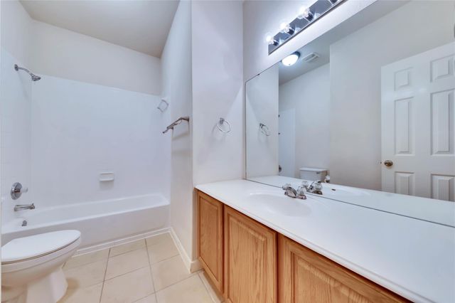 2133 Paradise Ridge DR, Round Rock, TX 78665