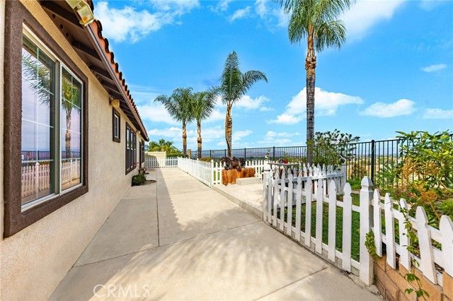 3165 Forest View, Corona, CA 92882