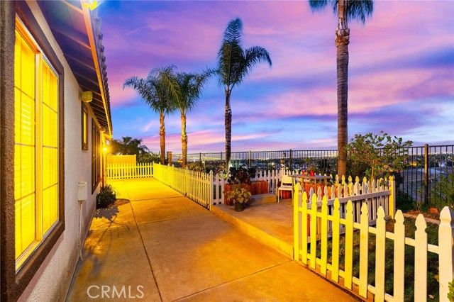 3165 Forest View, Corona, CA 92882