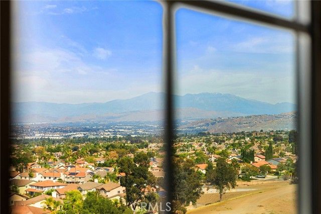 3165 Forest View, Corona, CA 92882