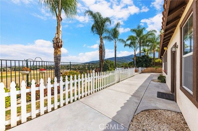 3165 Forest View, Corona, CA 92882