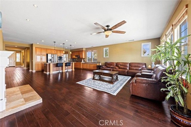 3165 Forest View, Corona, CA 92882