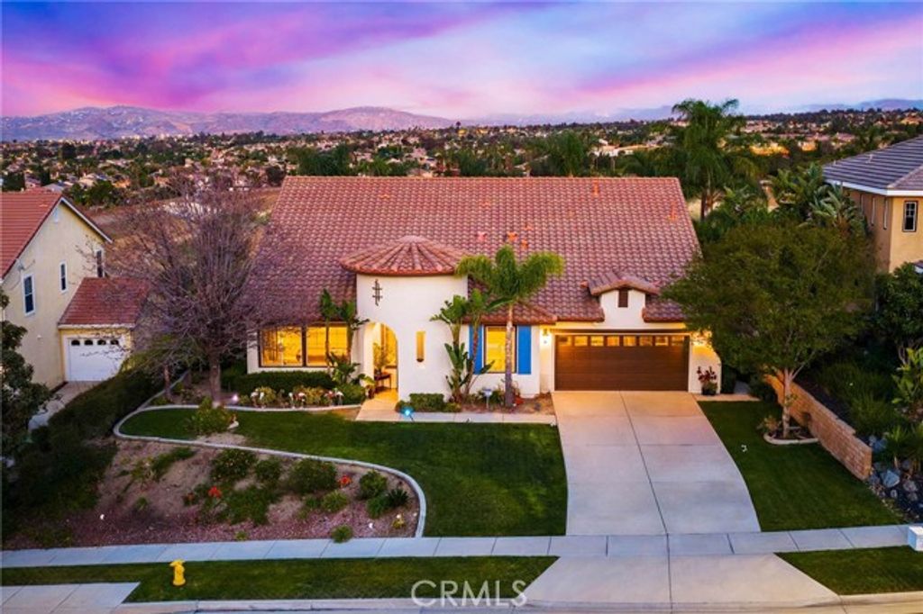 3165 Forest View, Corona, CA 92882