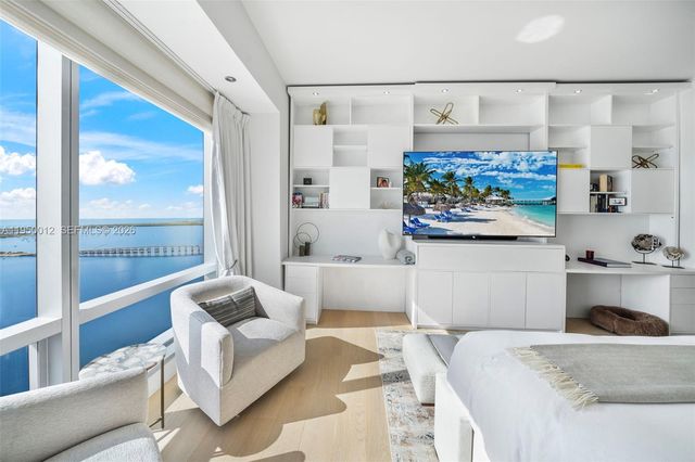 1425 Brickell Ave 58E, Miami, FL 33131