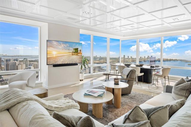 1425 Brickell Ave 58E, Miami, FL 33131