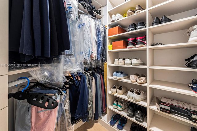 1425 Brickell Ave 58E, Miami, FL 33131