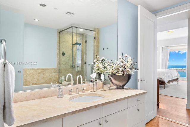 1425 Brickell Ave 58E, Miami, FL 33131