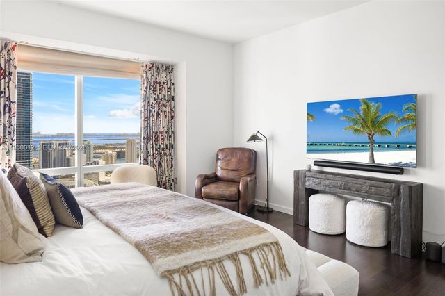 1425 Brickell Ave 58E, Miami, FL 33131