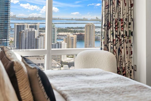 1425 Brickell Ave 58E, Miami, FL 33131