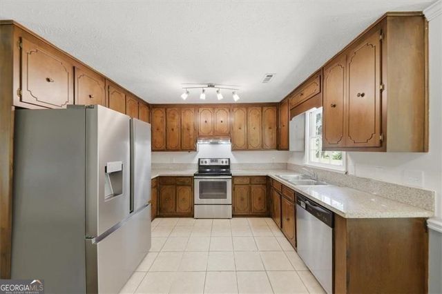 3147 Oak Leaf Court, Marietta, GA 30064