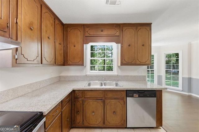 3147 Oak Leaf Court, Marietta, GA 30064