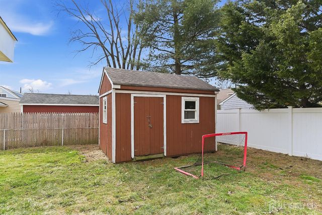 30 Mountain Avenue, Hazlet, NJ 07730