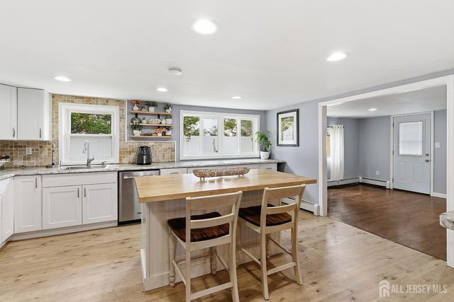 30 Mountain Avenue, Hazlet, NJ 07730