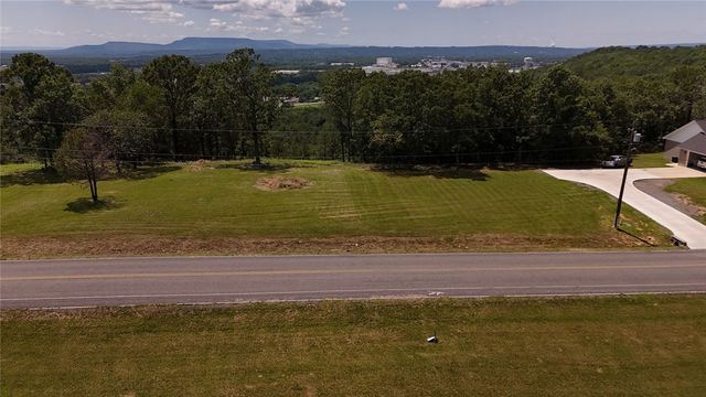 409 Apple Lane, Russellville, AR 72802