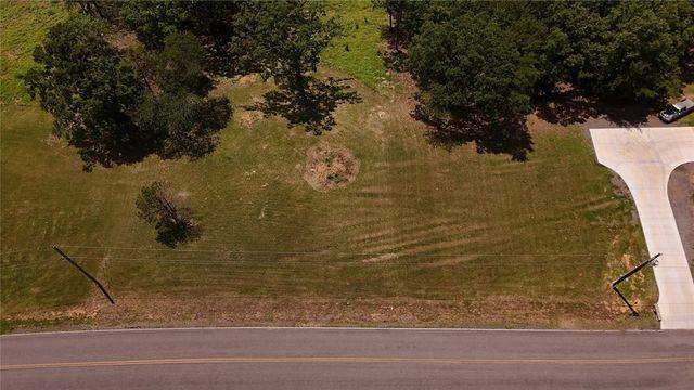 409 Apple Lane, Russellville, AR 72802